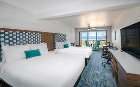 Sea Edge Beachside Hotel